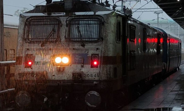 RRB NTPC 2025: परीक्षा हॉल में एंट्री से पहले जान लें ये ड्रेस और सामान से जुड़े सख्त नियम, नहीं तो पछताना पड़ेगा | RRB NTPC 2025 Before entering the examination hall these strict rules related to dress and accessories RRB NTPC 2025: परीक्षा हॉल में एंट्री से पहले जान लें ये ड्रेस और सामान से जुड़े सख्त नियम, नहीं तो पछताना पड़ेगा | RRB NTPC 2025 Before entering the examination hall these strict rules related to dress and accessories